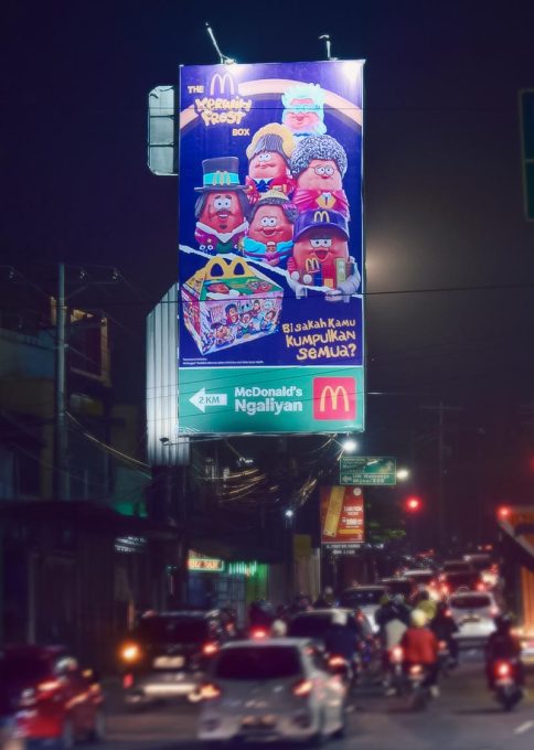 2023-12-mcd-billboard-walisongo-semarang-pt